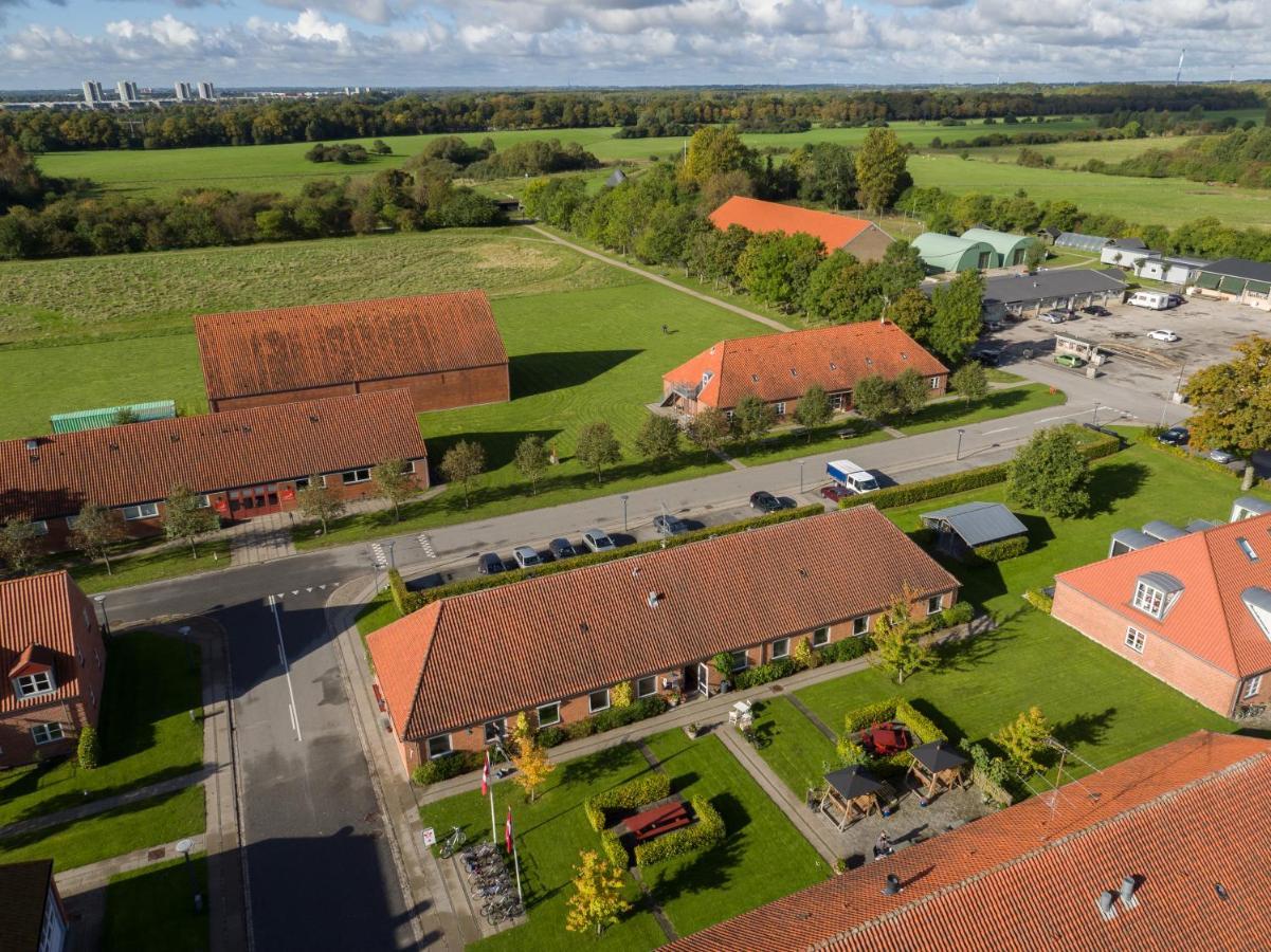 Belaegningen Hostel Brondby Exterior photo