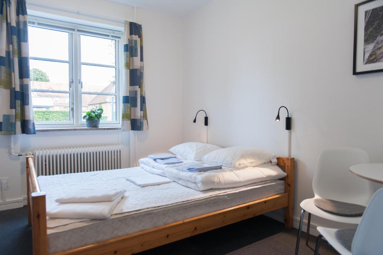 Belaegningen Hostel Brondby Exterior photo